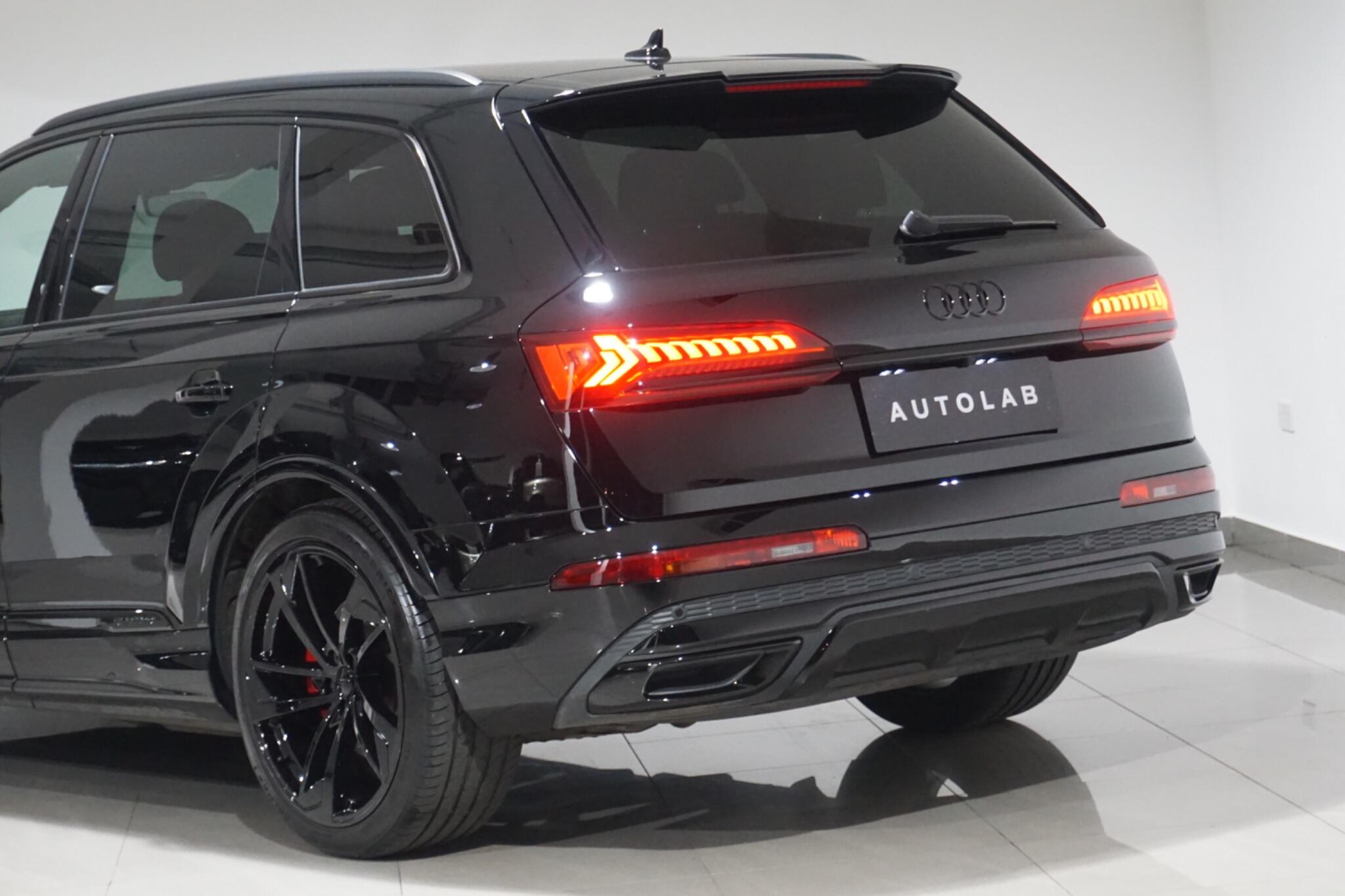 Audi Q7 3.0 TDI V6 50 Black Edition Tiptronic quattro Euro 6 (s/s) 5dr